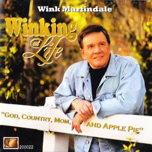 god country mom apple pie wink martindale